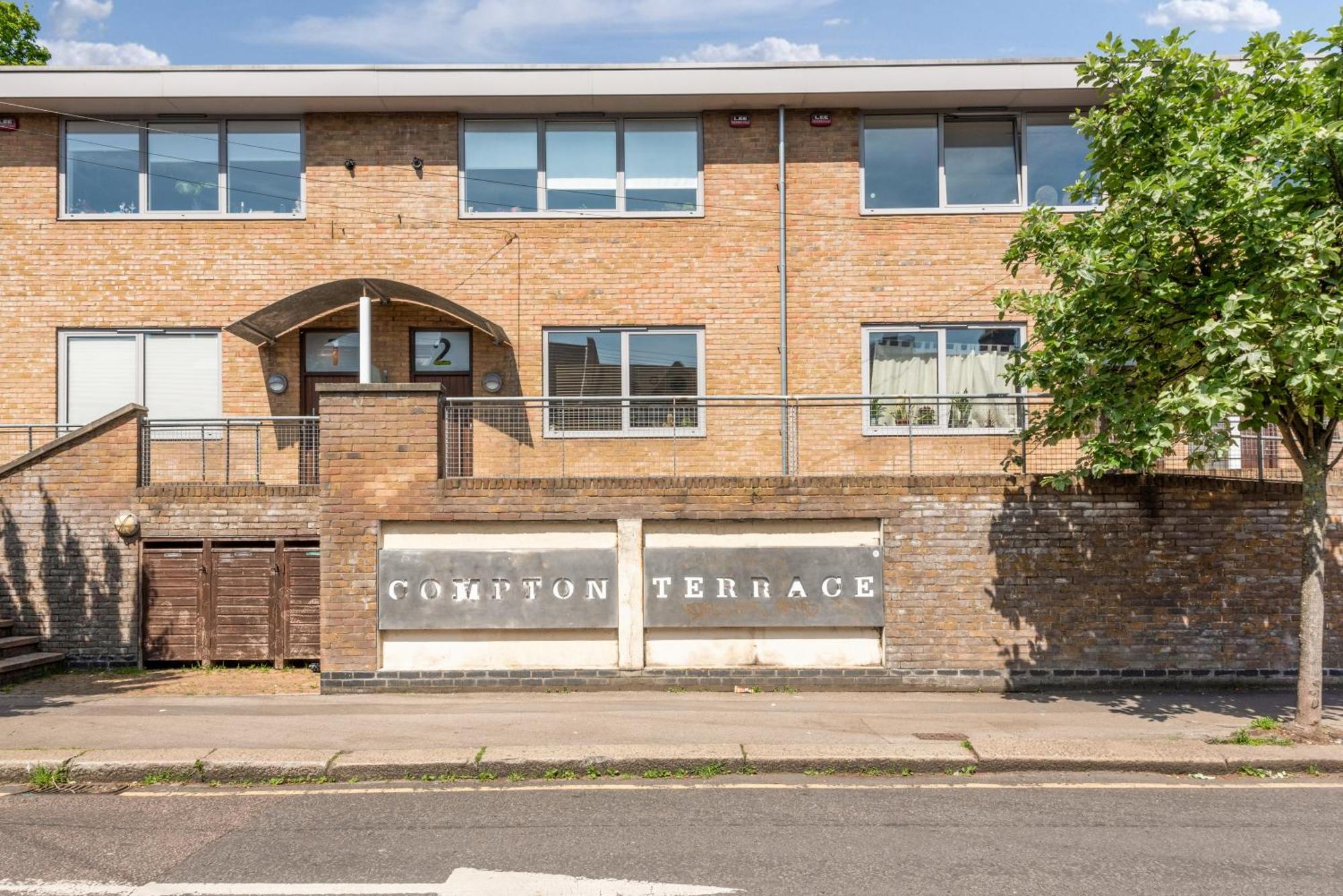 Manor House Studios By Morethanstays London Kültér fotó